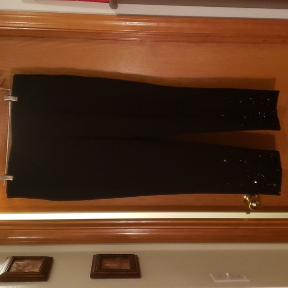 Chico's Size 2.5 (14) Black Slimming Sequined Pants - Picture 1 of 7